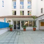 Malagasuite Lux Beach & Pool